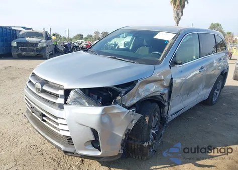 2017 Toyota Highlander Le from USA, damaged, VIN 5TDZARFH1HS031885
